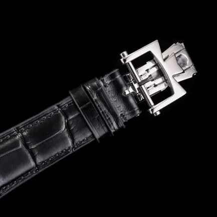 top-tier replicaVacheron Constantin men's white dial black belt heritage series fully automatic movementleather strap watch detail shots