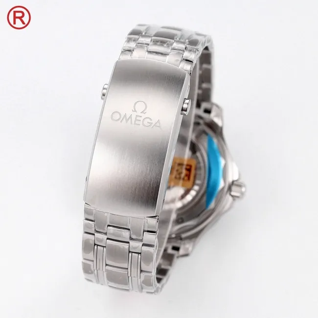 Omegatop-tier men's blue dialsteel braceletSeamaster 300m series mechanical watch front view