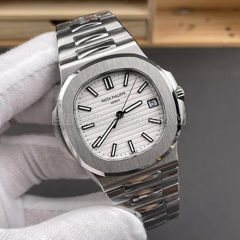 Patek Philippetop-tier watch DDF factory Nautilus40mmwhite dial330movementsteel bracelet model front live photo