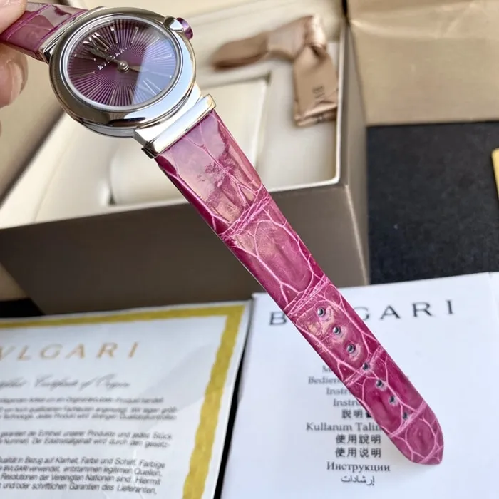 top-tier watch Bvlgari women's red plate and red strap LVCEA series quartz watch front view