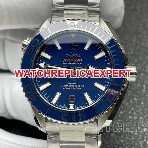 collectible watch VS FactorySeamasterwhite dial8800 mechanical 39.5mmfront live photo
