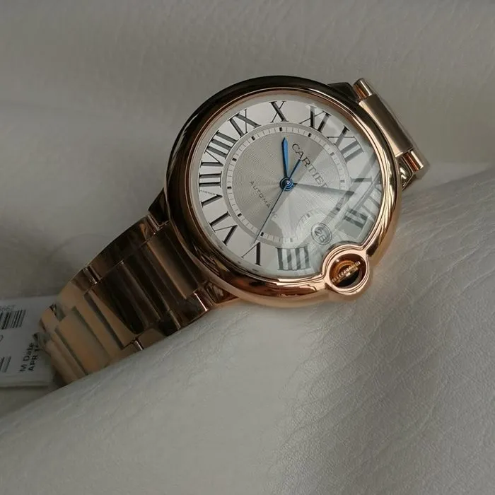 top-tier watch Cartier men's white dial blue balloon series steel bracelet watch front view