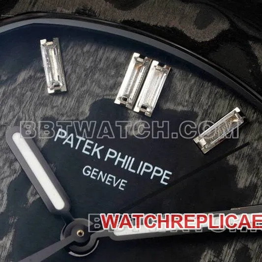 Patek Philippe1:1replica watch DIW factory Nautilus gray plate carbon fiber mechanical steel bracelet model 5711side live photo
