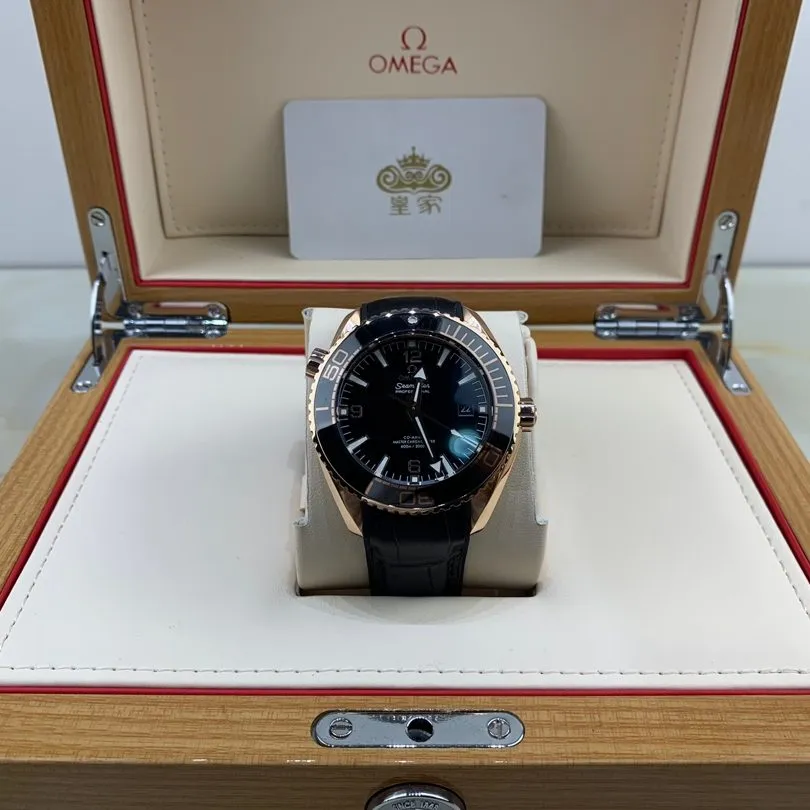 Omega Seamaster Planet Ocean Seamaster Planet Ocean 600M 39.5mm 39.5mm Black Men Automatic