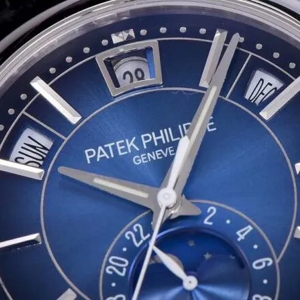 GR factory top-tier watch Patek Philippe5205G-013 white steel blue bottom mechanical men's watch top-tier complex function series version detail shots