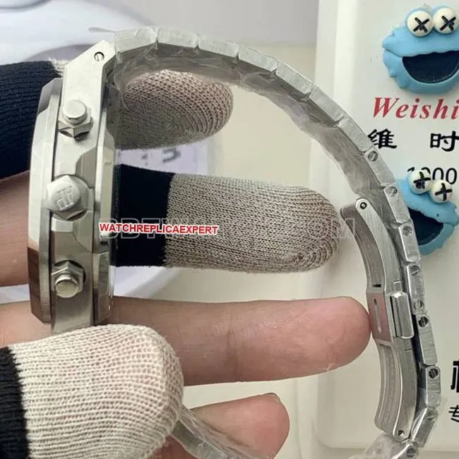Watch Royal OakBLS Factory Audemars Piguet Purple Disc Mechanical 26420front live photo