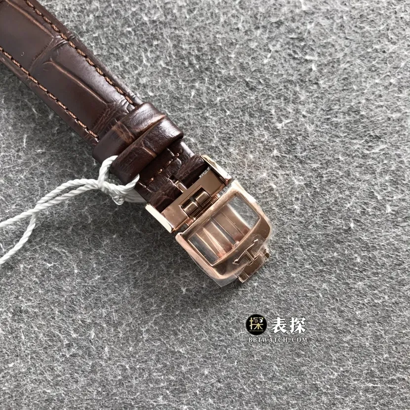 ZF FactoryJaeger-LeCoultre date top-tier watch women's silver dialmoon phaseleather strap model pictures and prices caseback live photo