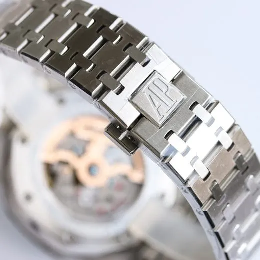 WWE factory top-tier replicaAudemars Piguet super a watch men's blue dialsteel bracelet mechanical Royal Oak26574ST series men's watch side view