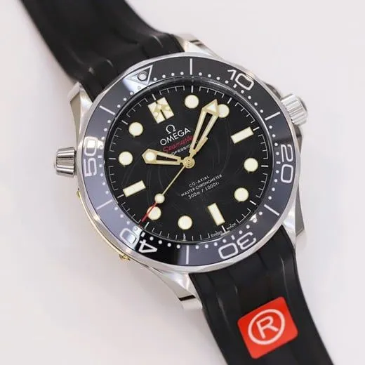 OR factory Omegatop-tier watch 42mmSeamaster300 men's black dialrubber strap watch side view