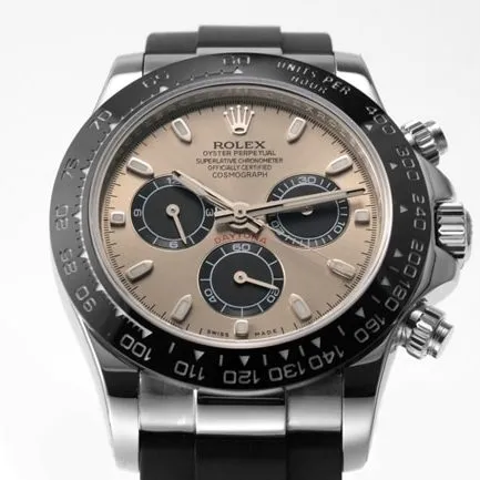 Top Rolex men's brown dial rubber strap hottest Cosmograph Daytona mechanical watch front view