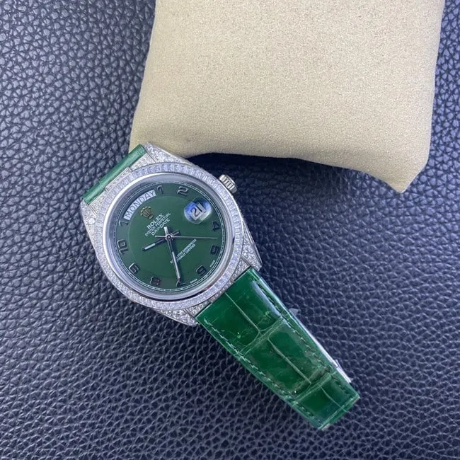 top-tier watch Rolex log series men's green dial green strap fully automatic movementleather strap watch front view
