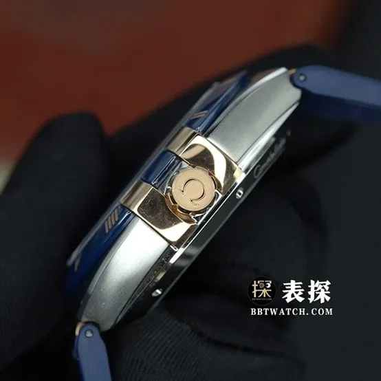 VS Constellation Omega1:1replica watch blue dialleather strap model 131.23.41.21.03.001side live photo