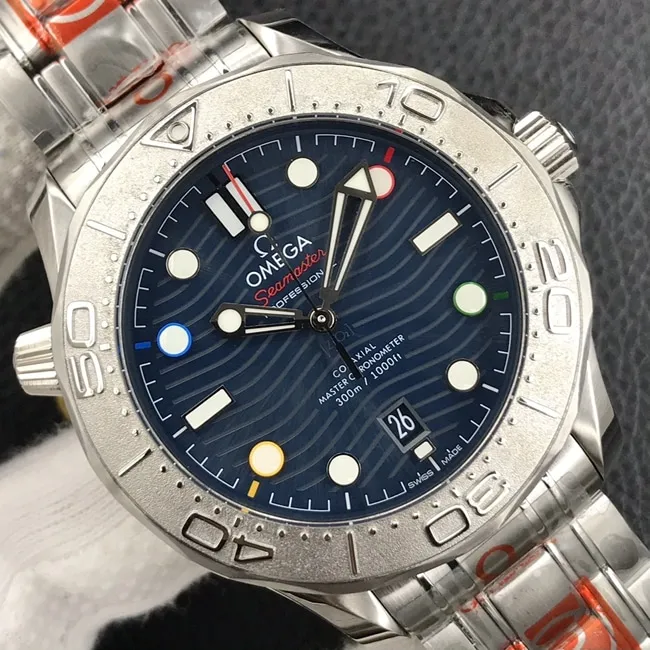 OR Factory Top collectible watches Omega Blue Plate Steel Strap Seamaster Series Men's Watch Front View