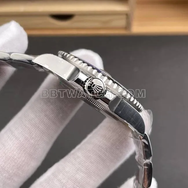 1:1replica watch ERF factory GMT-MasterRolexblack dialBatman bezel3285 mechanical clasplive photos