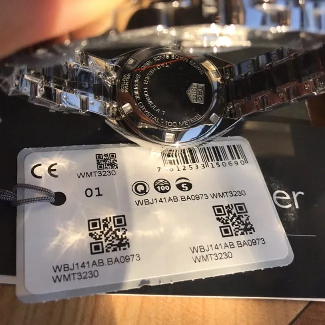 Original watch TAG Heuer women's quartzblack dialsteel bracelet diving series watch front view