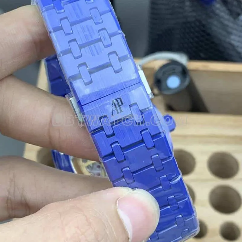 APS factory Audemars PiguetRoyal Oaktop-tier 1:1high-quality starry sky disk blue ceramic15500side live photo