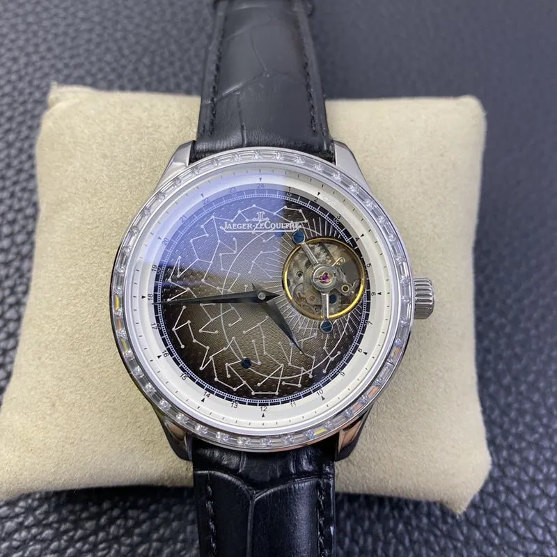 Jaeger-LeCoultre watch master series orbital flywheel men's mechanical watch side view