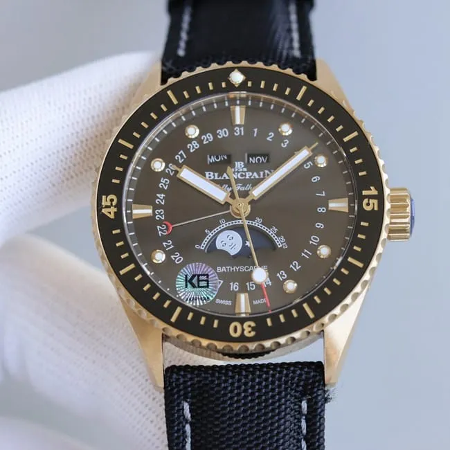 TWtop-tierBlancpainreplica watch men's black dial blue belt fifty fathoms series full automatic movement side view