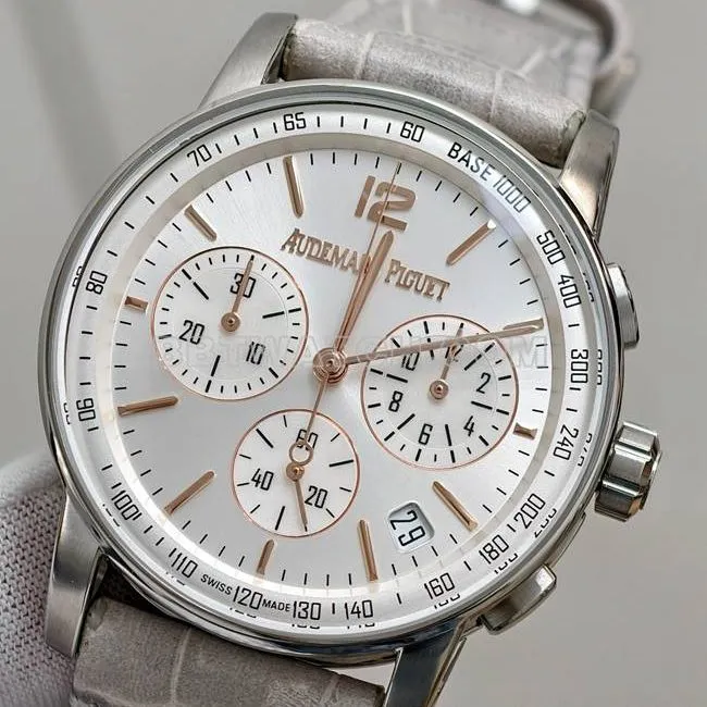 collectible watch CODE 11.59Audemars PiguetAPS factory silver gray plate 4401 mechanical 26393side live photo