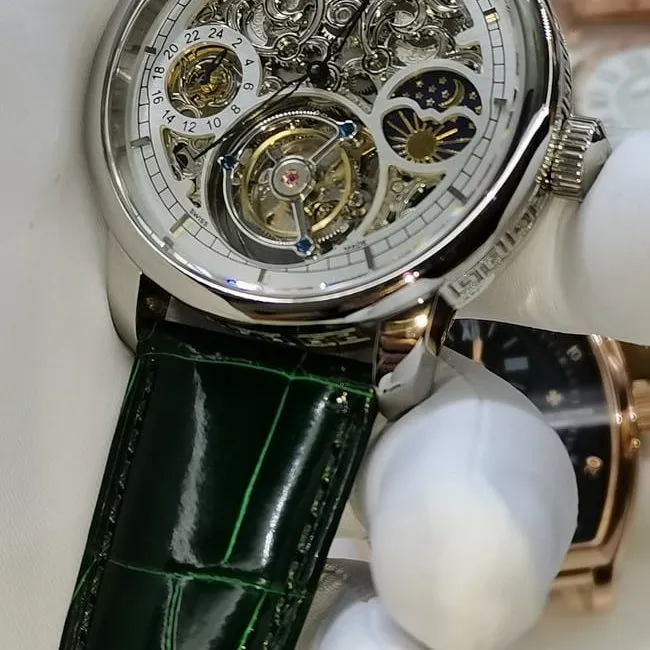 top-tier watch Vacheron Constantin men's white dial green strap fully automatic movementleather strap watch detail shots