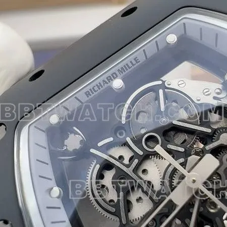 Richard Mille's collectible watch R factory hollow plate black rubber model RM055side live photo