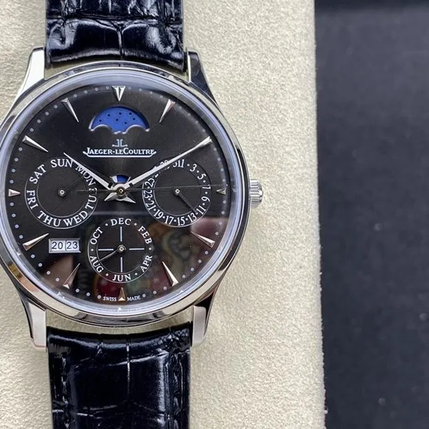 J factory master Jaeger-LeCoultre1:1replica watch black dial perpetual calendar leather strap model 1308470side live photo