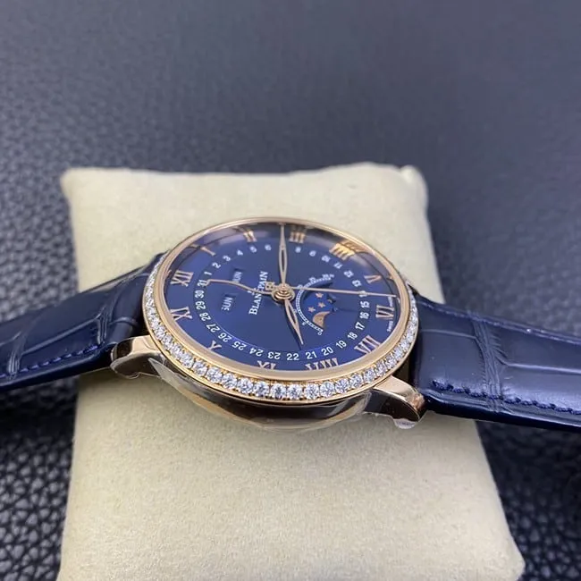 OM Factorytop-tier watch Blancpainvilleret classic series men's blue dial blue belt watch front view