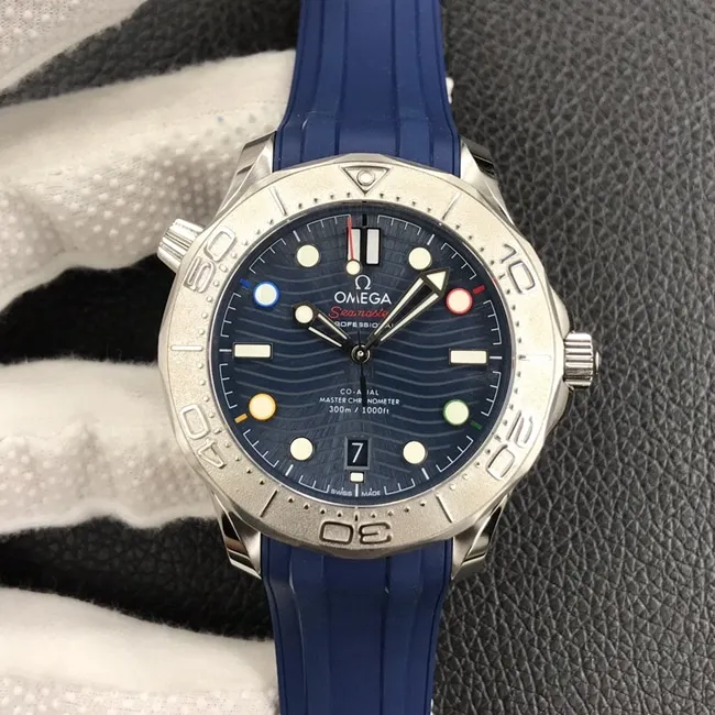 OR factory top-tier watch Omega men's blue dial blue belt Seamaster series watch clasp picture