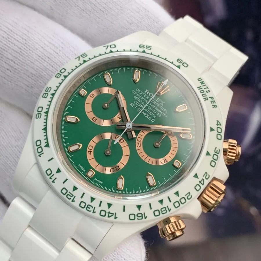 AET factory Rolex men's Daytonachronographtop-tier 1:1high-quality watch green dialceramic model side live photo