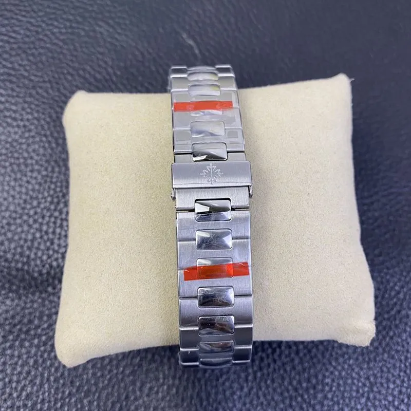 Patek Philippereplica watch PF new product Nautilus5712/1A-001 side view