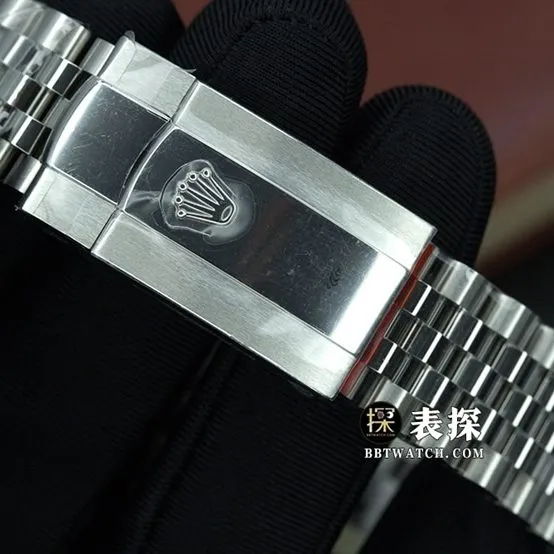 VSDatejustRolex1:1replica watch lumegreen dialsteel bracelet model m126334-0028caseback live photo