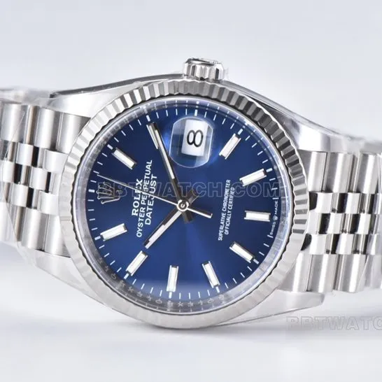 C factory Rolex log super cloneblue dial36mm five grid link m126234-0017side live photo