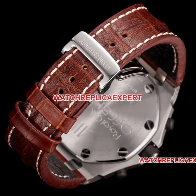 TW factory Audemars PiguetRoyal Oak offshore type 1:1super ivory white dialleather strap model 26470side live photo