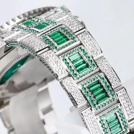 Top-tierRolexreplica watch men's green dialsteel bracelet fully automatic movement perfect side view