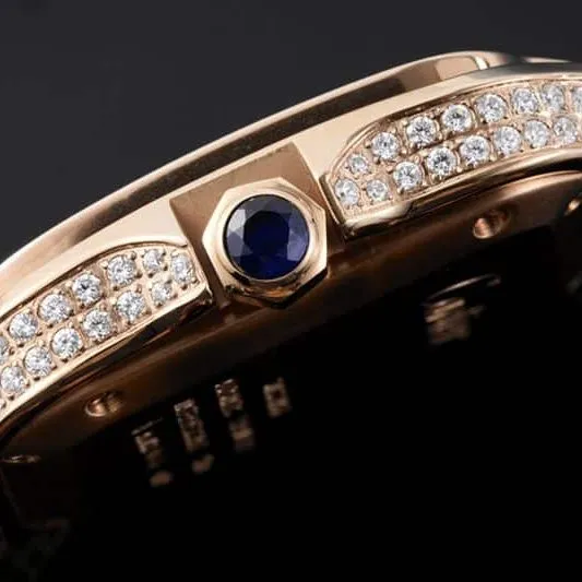 Cartiertop-tier watch Santos series ladies steel braceletdiamondwhite dialrose gold watch side view