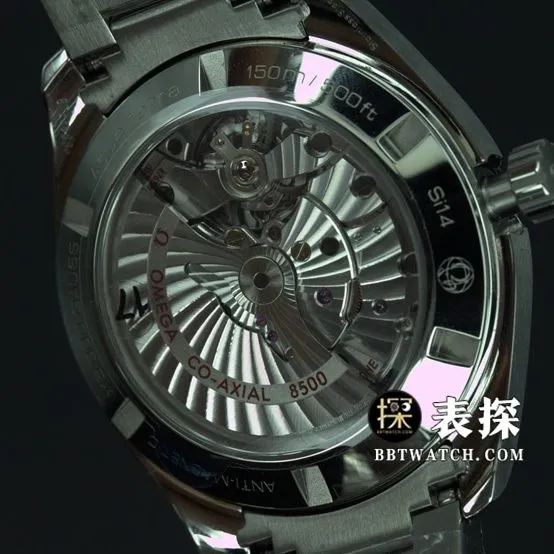 VS FactoryOmegaSeamastersuper watch black dial silver needle steel bracelet model picture and price caseback live photo