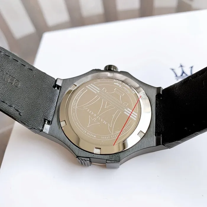top-tier watch Maserati men's black dialquartzleather strap watch front view