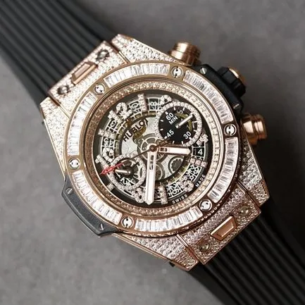 top-tier replicaHublot1:1 watch men's gold disc rubber strap full diamond v2 version BigBang series watch front view