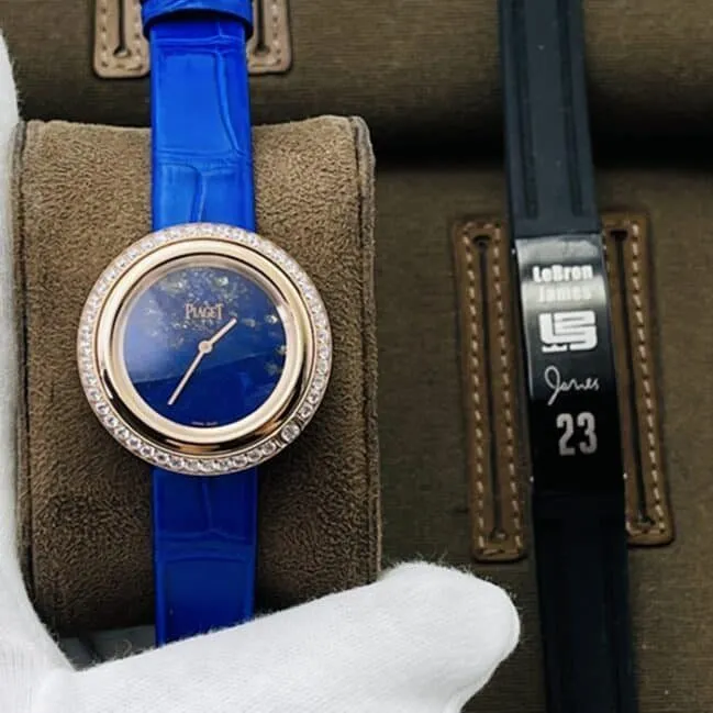 Top-tier watch Countess model blue dial blue belt time to run series leather strap watch clasp picture