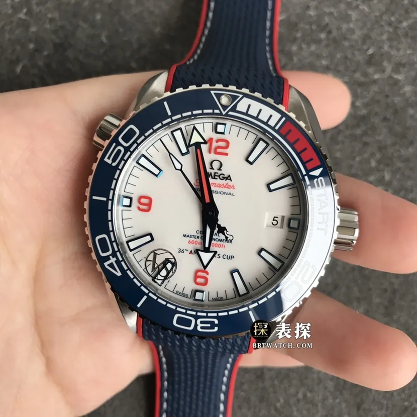 VS FactoryOmegaSeamaster1:1super watch men's white dial America's Cup rubber model picture and price caseback live photo