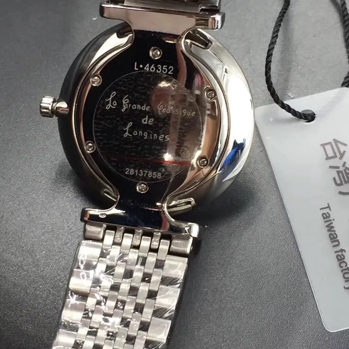 top-tier watch Longines boutique couple watch black dialsteel bracelet ultra-thin Jialan series watch clasp picture