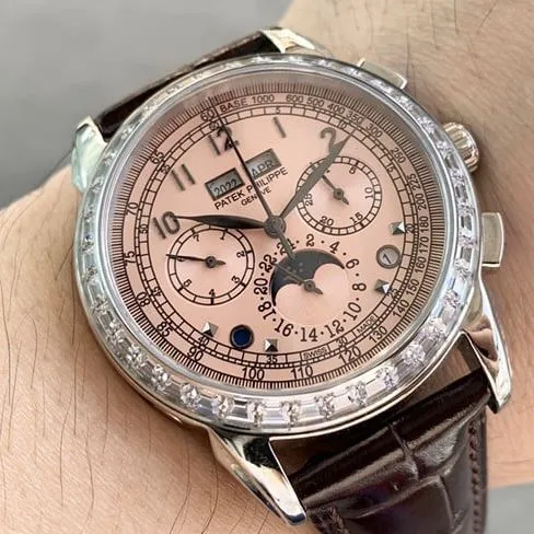 Patek Philippetop-tier watch pink plate brown belt complex function series men's leather strap watch side view