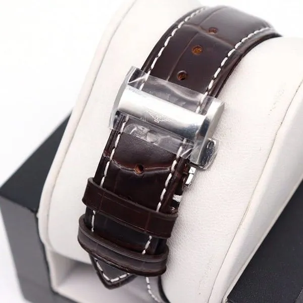 GL factory Longines high-quality watch famous eight-pin moon phase7751white dialleather strap model side view