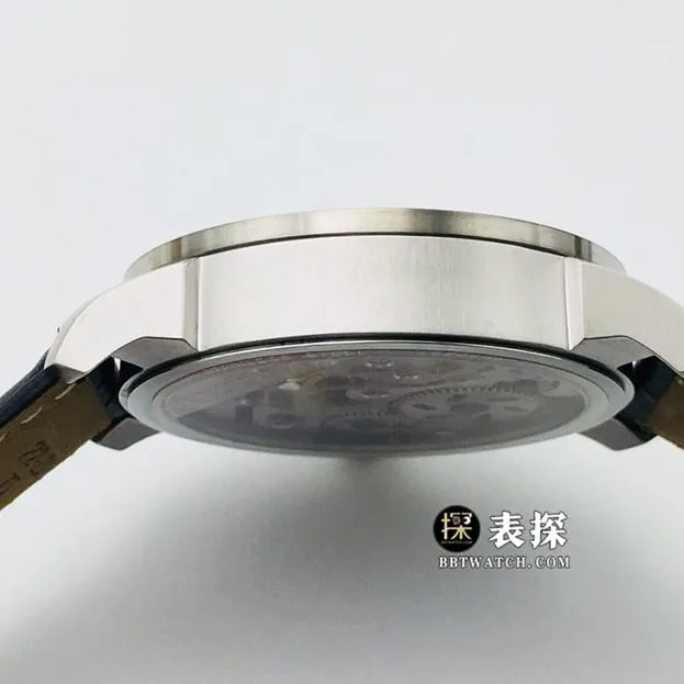 LG Tianjiang hollow Tissot watch silver gray hollow plate leather strap model T070.405.16.411.00caseback live photo