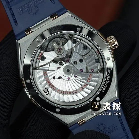 VS Constellation Omega1:1replica watch blue dialleather strap model 131.23.41.21.03.001caseback live photo