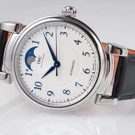AI factory IWC top-tier hand expression Vinci classic moon phase men's black dial black belt mechanical watch clasp picture