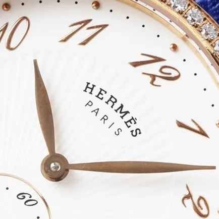 top-tier Hermès women's white dial blue belt women's classic watch series leather strap watch detail shots