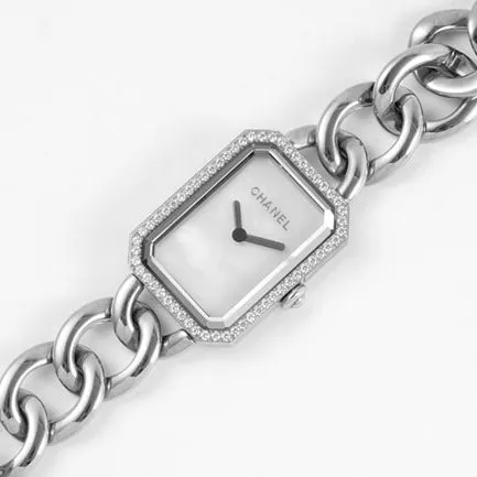 top-tier replicaChanel women's white dialsteel braceletPremiere series quartz watch side view
