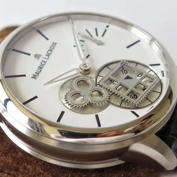 Maurice Lacroix watch square second wheel mysterious time men's watch detail shots