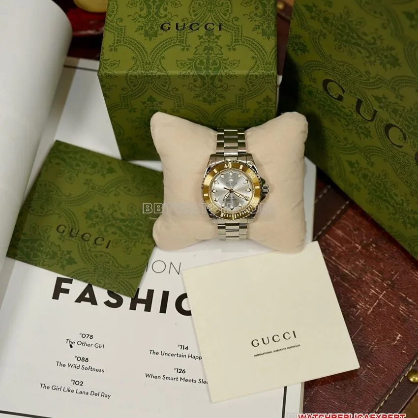 Gucci top-tier 1:1super clone2024 new silver white dial gold-plated steel bracelet model YA136357front live photo